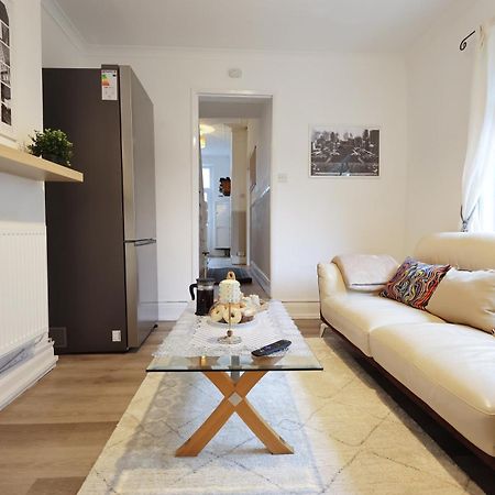 Cardiff City Guesthouse, Central Rooms, Fast Wi-Fi, On-Street Parking Кардіфф Екстер'єр фото