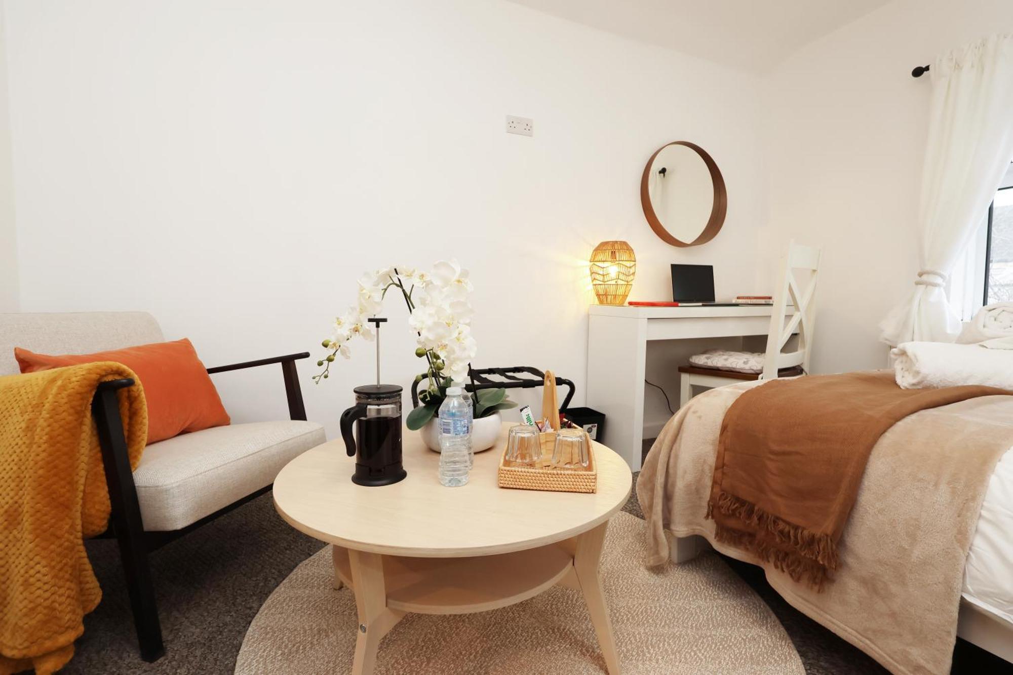 Cardiff City Guesthouse, Central Rooms, Fast Wi-Fi, On-Street Parking Кардіфф Екстер'єр фото